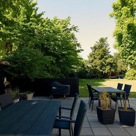 Danhostel * 灵斯泰兹